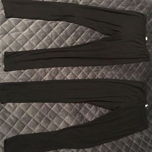 Black leggings